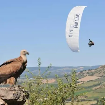 T2 Lumineux Hypercentre شقة *